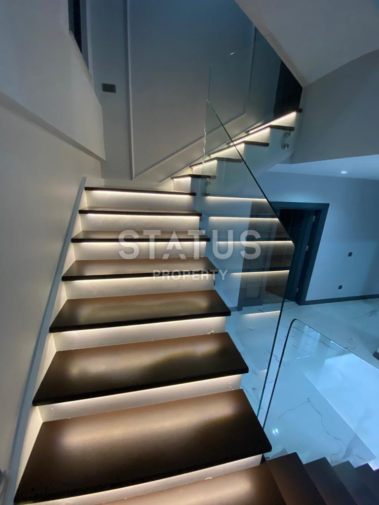 Трехэтажная вилла планировкой 4+1 в исторической части города Алания, 260м2 фото 10