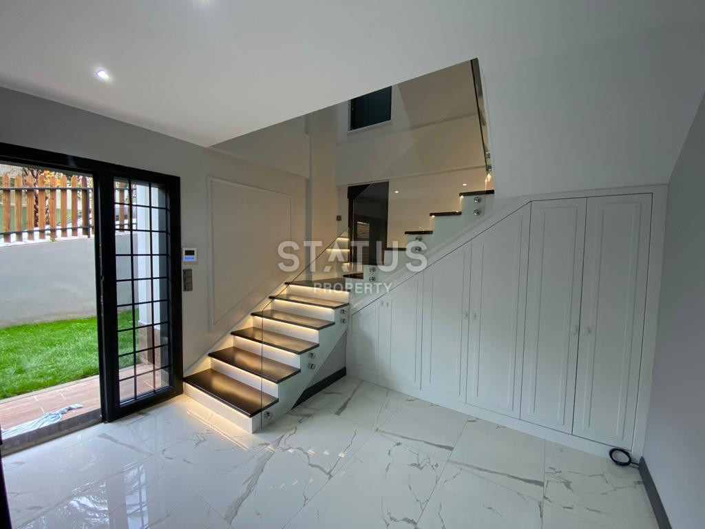 Трехэтажная вилла планировкой 4+1 в исторической части города Алания, 260м2 фото 11