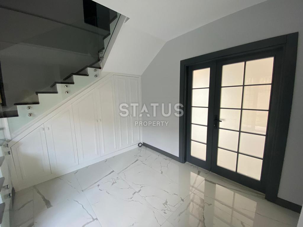 Трехэтажная вилла планировкой 4+1 в исторической части города Алания, 260м2 фото 23