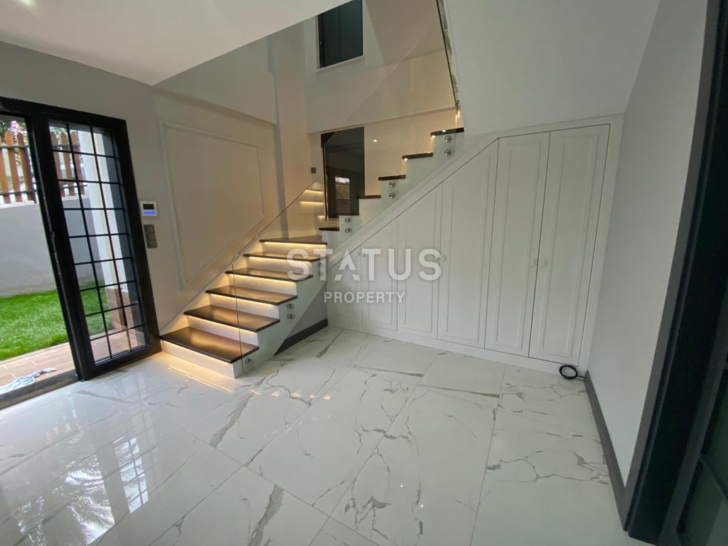 Трехэтажная вилла планировкой 4+1 в исторической части города Алания, 260м2 фото 31