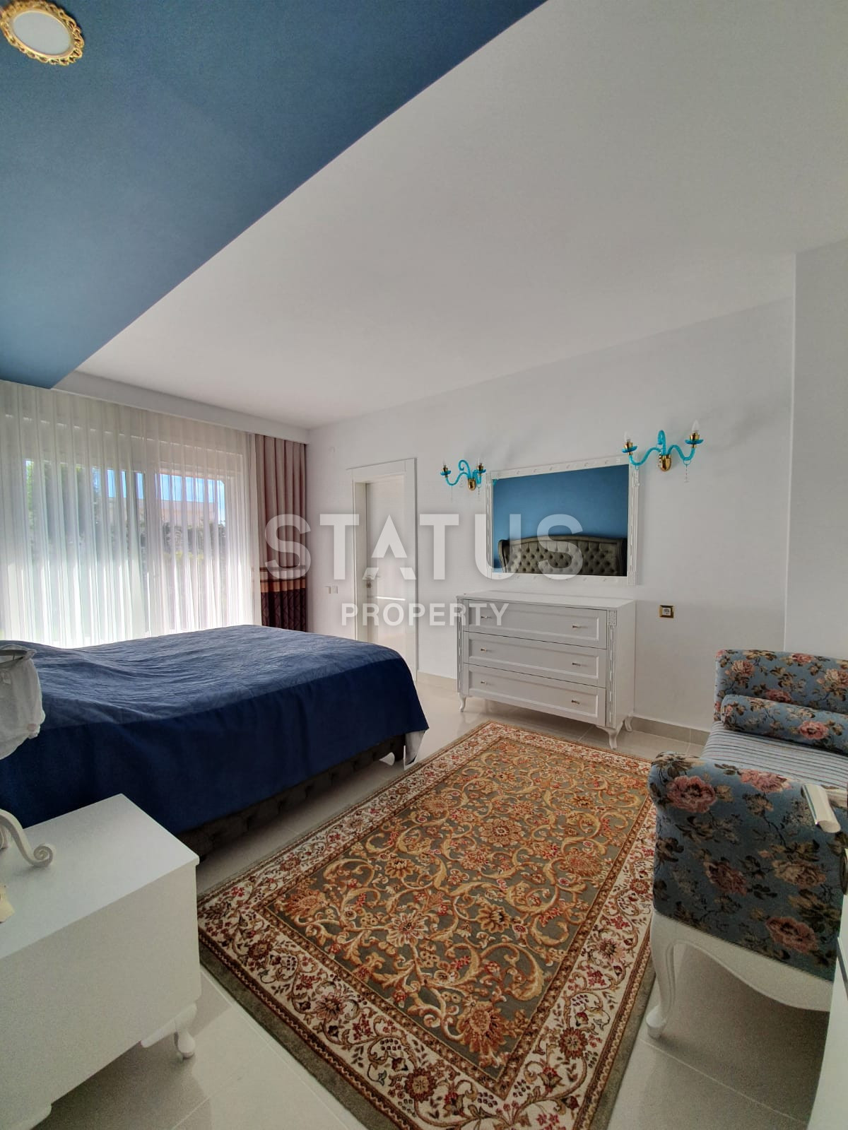 Elite furnished villa 4+1 luxury class, 260 m2 in Kargicak фото 13