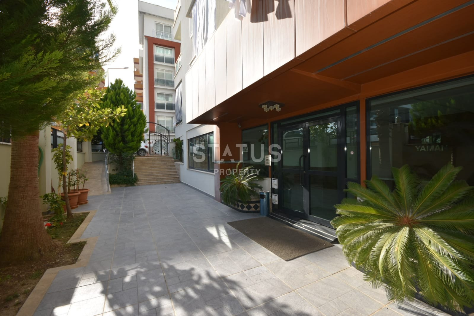 Furnished apartment 1+1, 100 meters from the sea, in the Mahmutlar area, 80 sq.m. фото 13