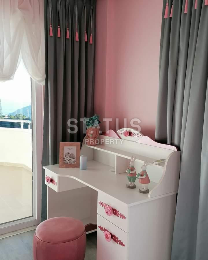 Таунхаус 3+1 с видом на море, горы и Крепость, 160 м2 в центральной части Алании. фото 12