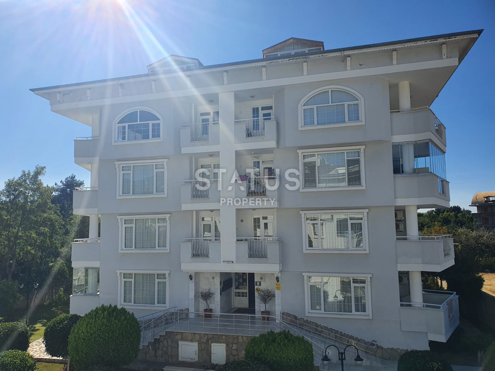 Bright and cozy apartment 2+1 with mountain views in Oba, 110 m2. фото 12