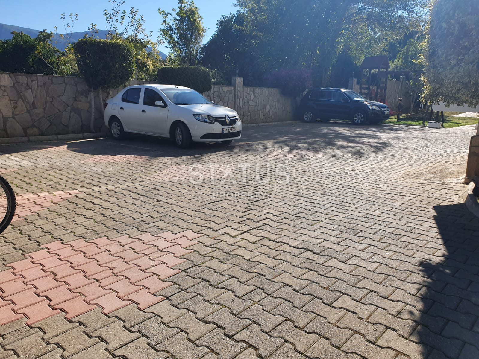 Bright and cozy apartment 2+1 with mountain views in Oba, 110 m2. фото 27