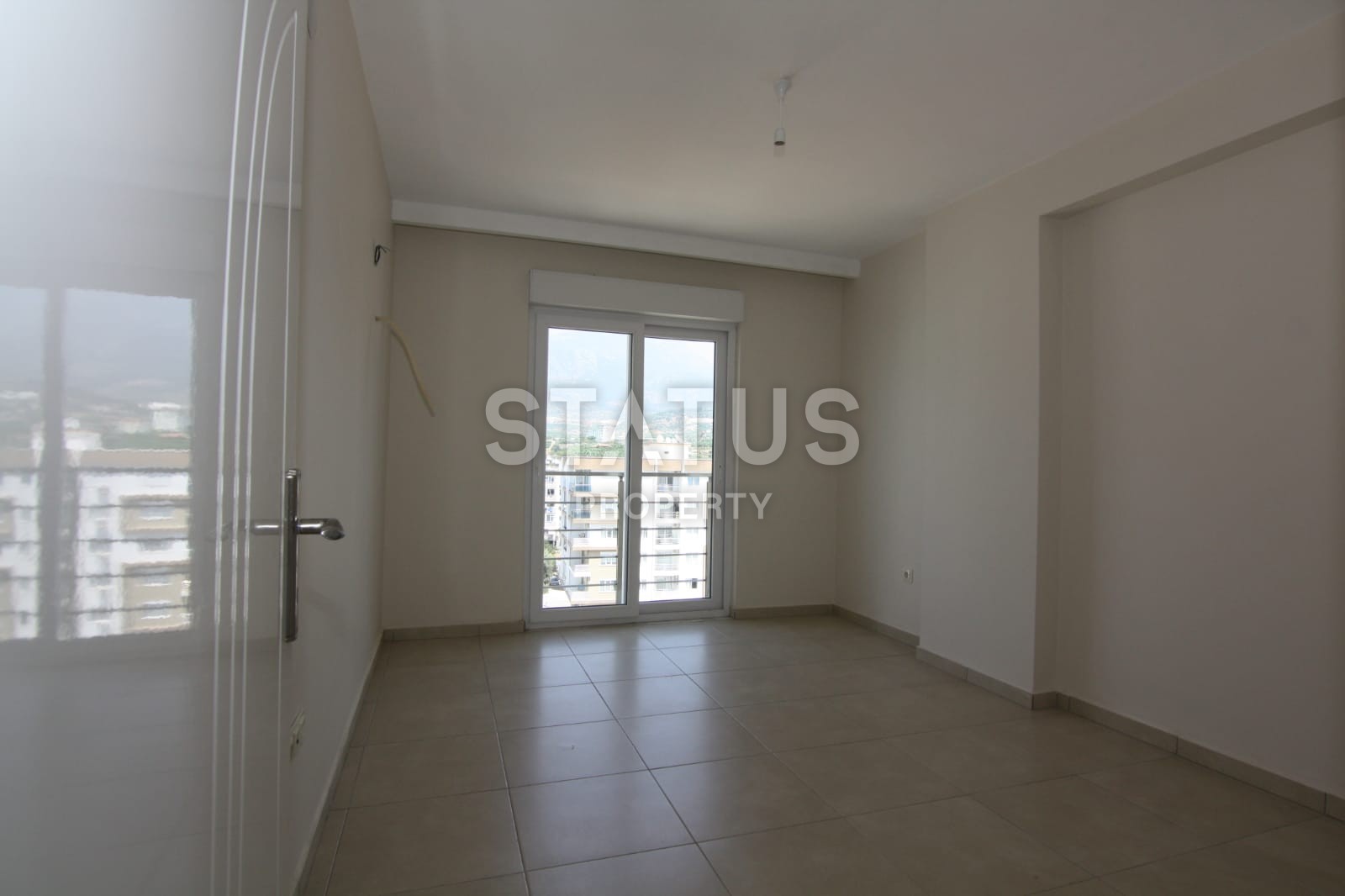 Новая квартира в новом комплексе с собственной инфраструктурой, 70 кв. м. фото 4