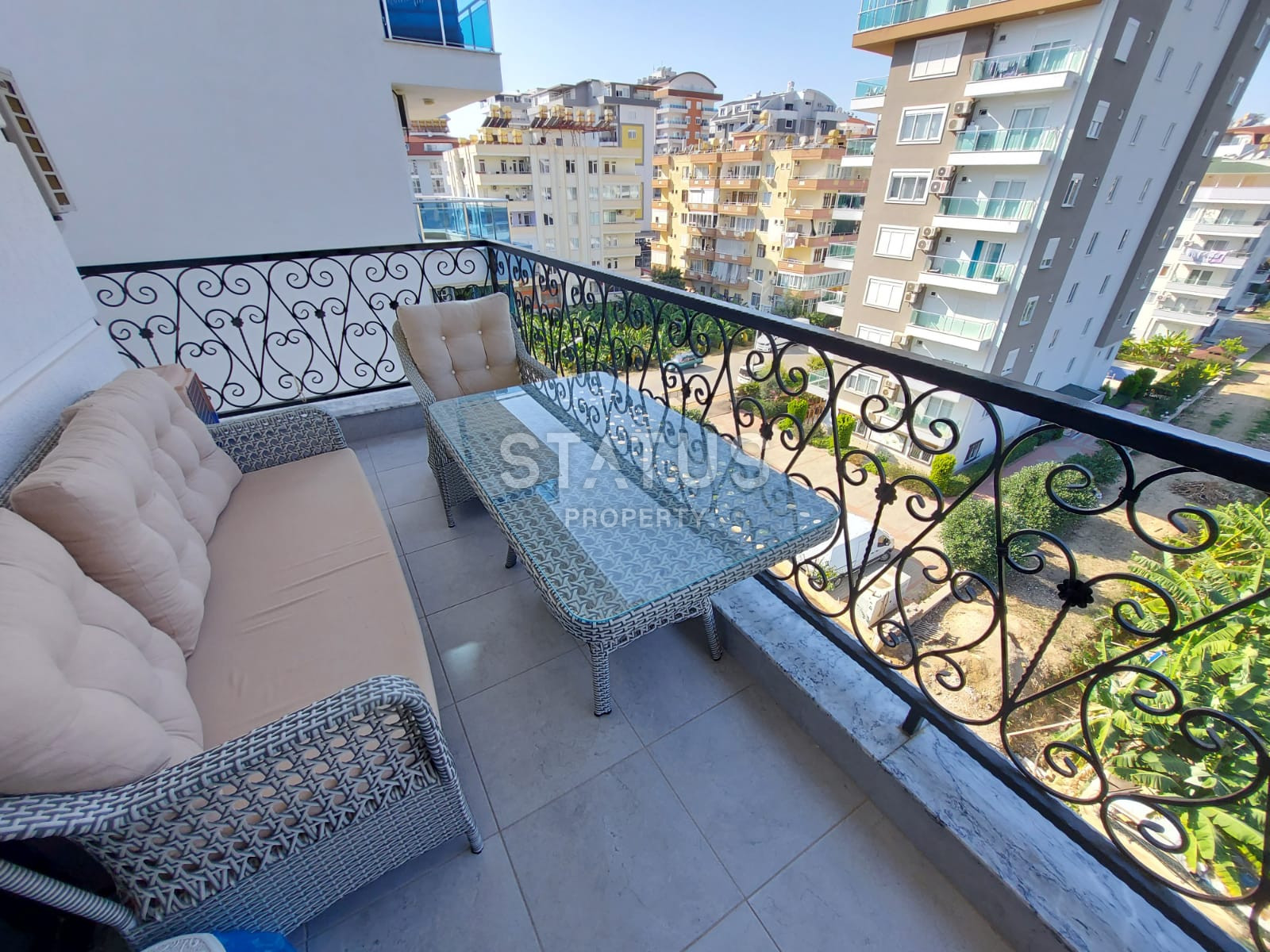 Мебелированные апартаменты 1+1, в 500 метрах от моря, в районе Махмутлар, 65 кв.м. фото 8