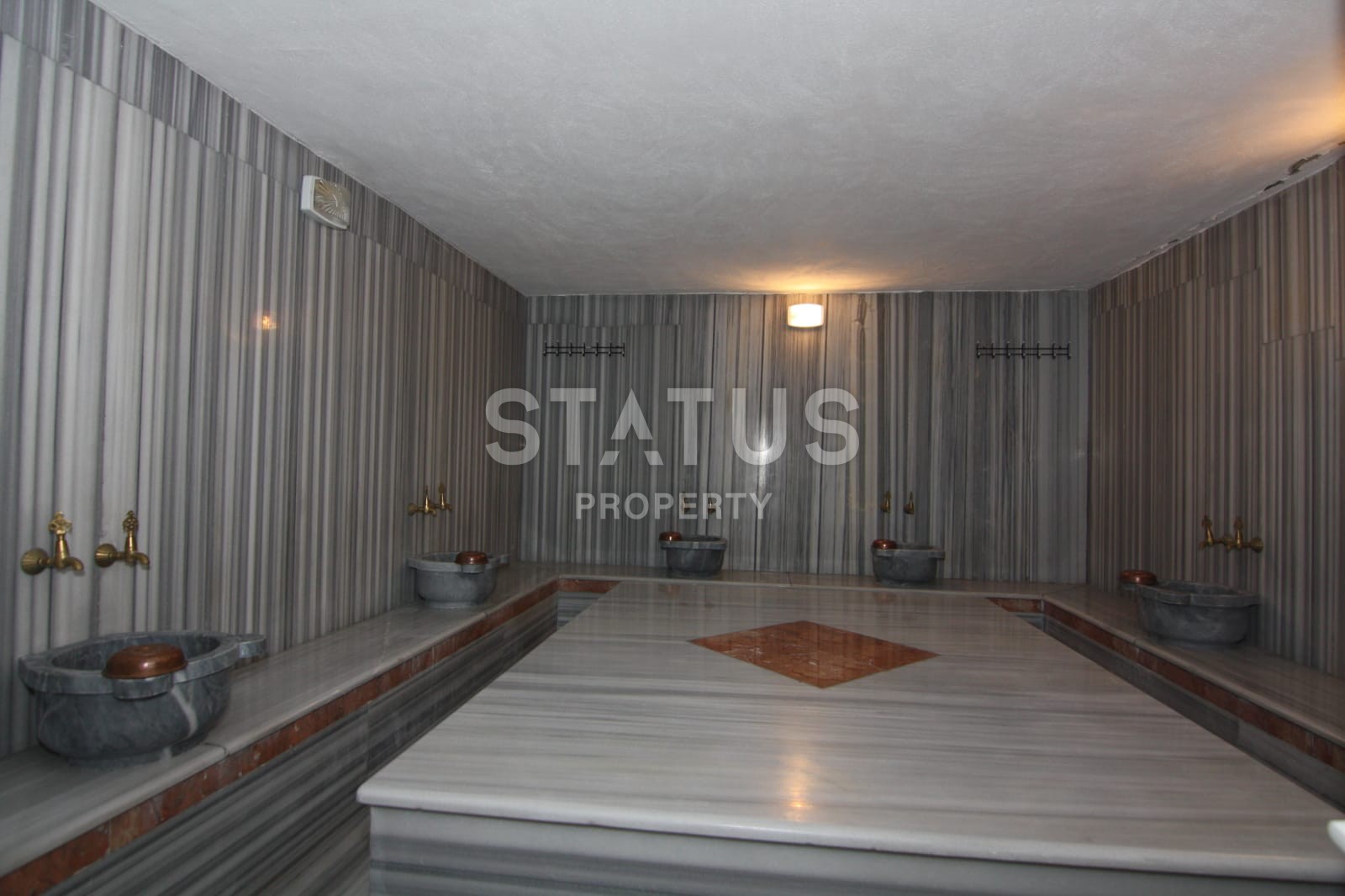 Новая квартира в новом комплексе с собственной инфраструктурой, 70 кв. м. фото 12