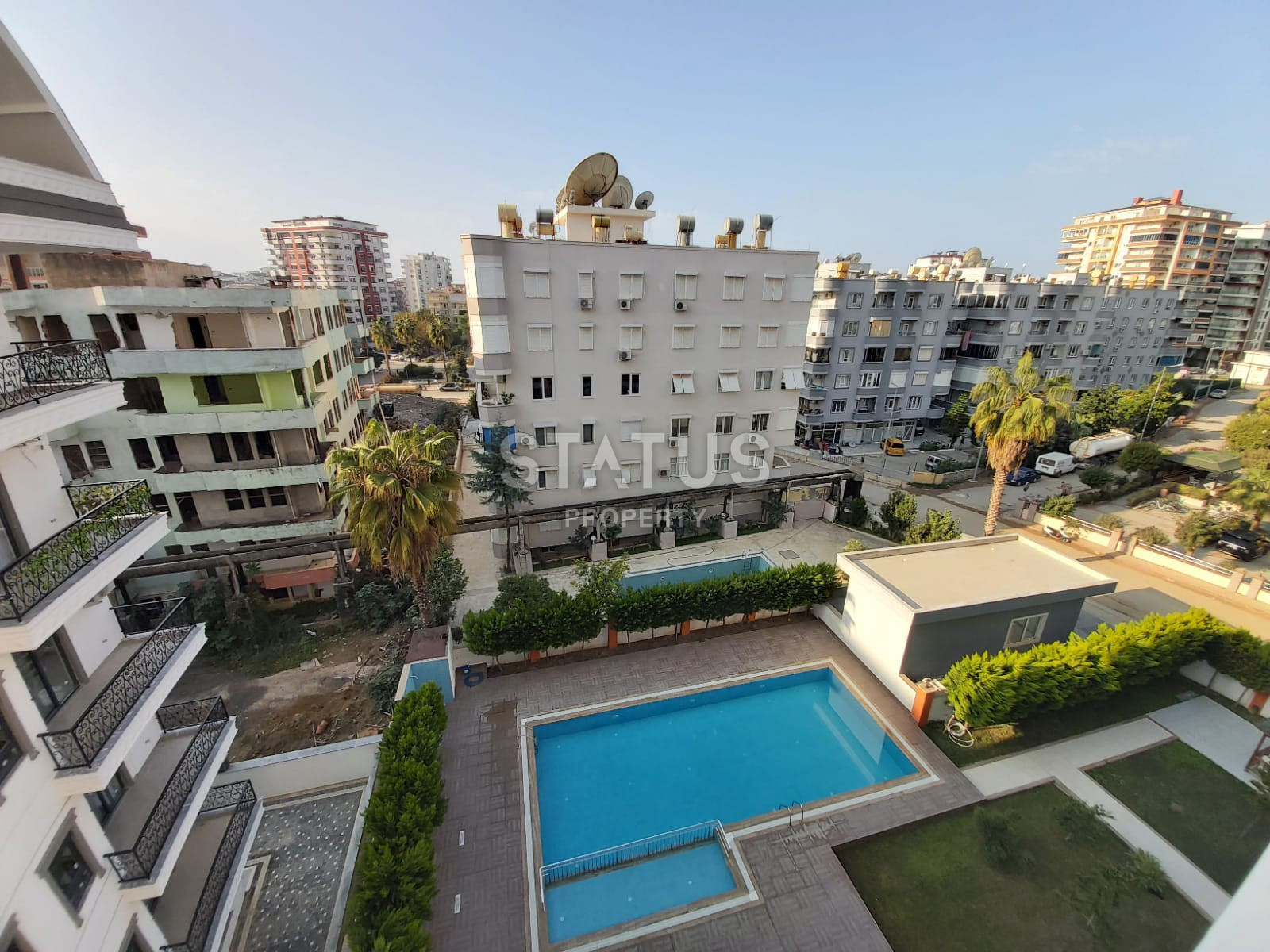 Three-room apartment with furniture in Mahmutlar 110 sq.m. фото 17