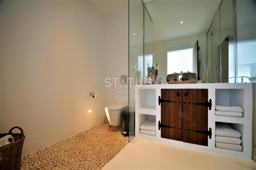 Exclusive villa 5+1, which has no analogues in Alanya with its own beach! фото 8