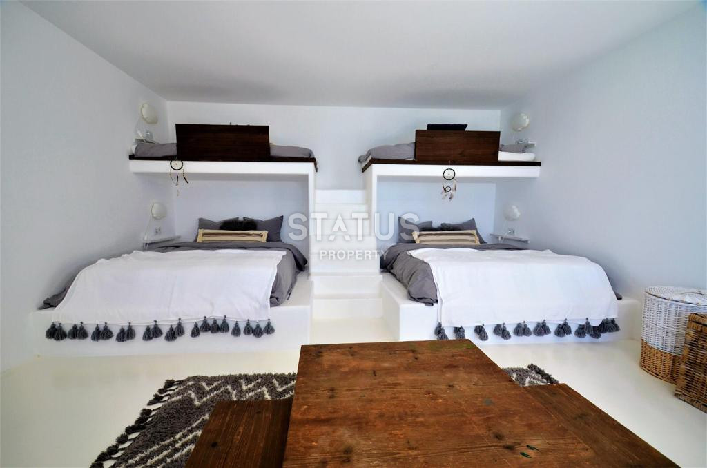 Exclusive villa 5+1, which has no analogues in Alanya with its own beach! фото 11