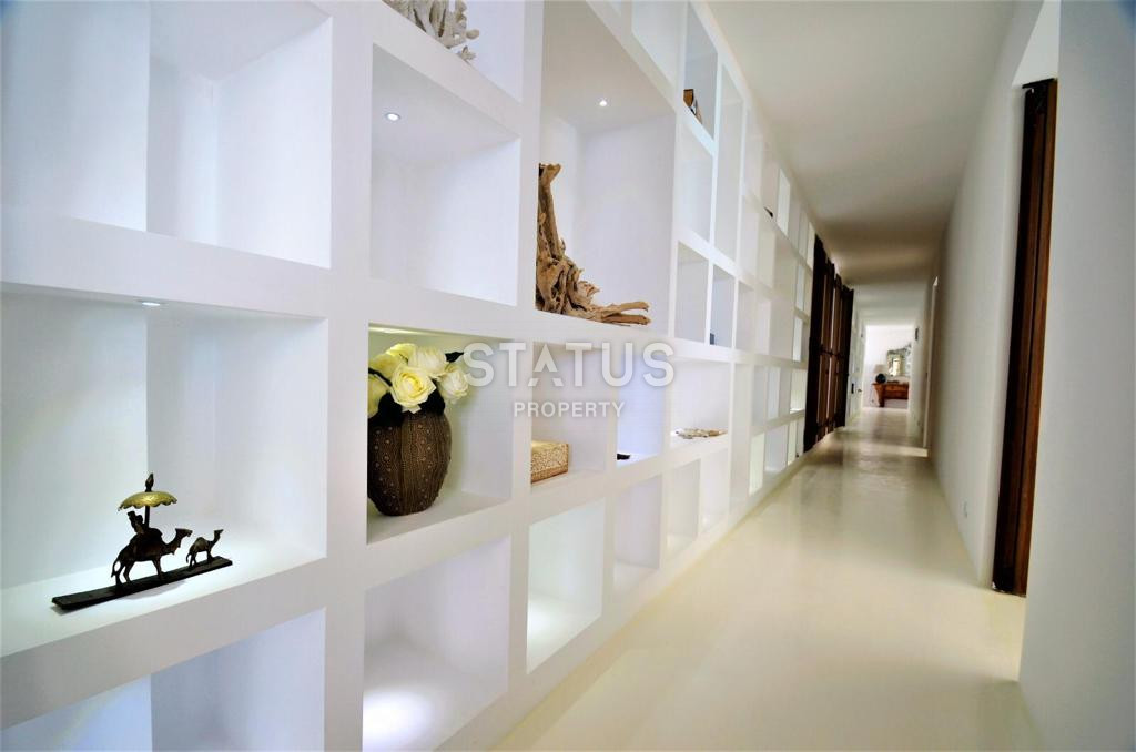 Exclusive villa 5+1, which has no analogues in Alanya with its own beach! фото 14