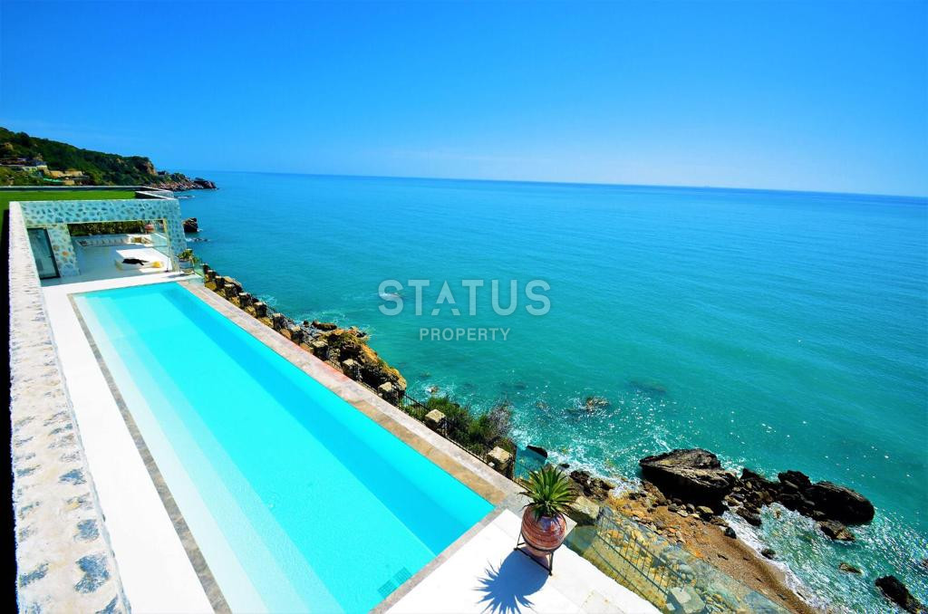 Exclusive villa 5+1, which has no analogues in Alanya with its own beach! фото 19