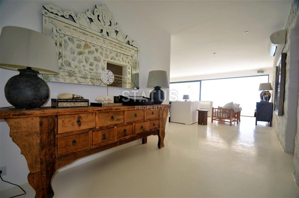 Exclusive villa 5+1, which has no analogues in Alanya with its own beach! фото 22