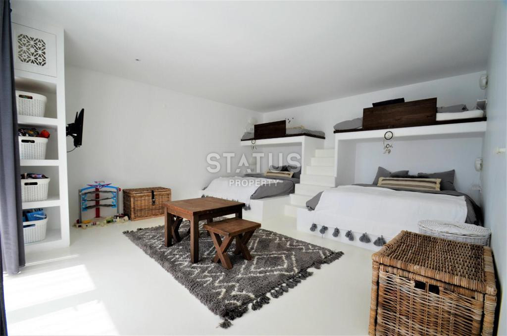 Exclusive villa 5+1, which has no analogues in Alanya with its own beach! фото 30