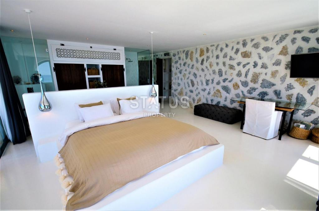 Exclusive villa 5+1, which has no analogues in Alanya with its own beach! фото 51