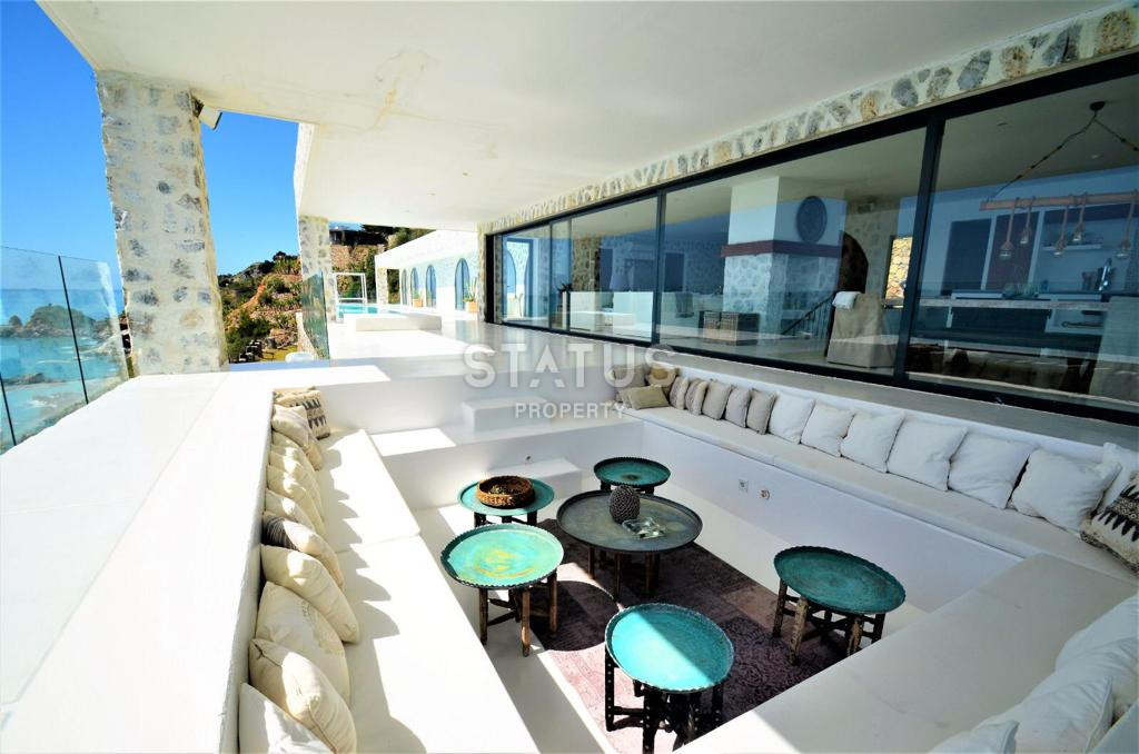 Exclusive villa 5+1, which has no analogues in Alanya with its own beach! фото 52