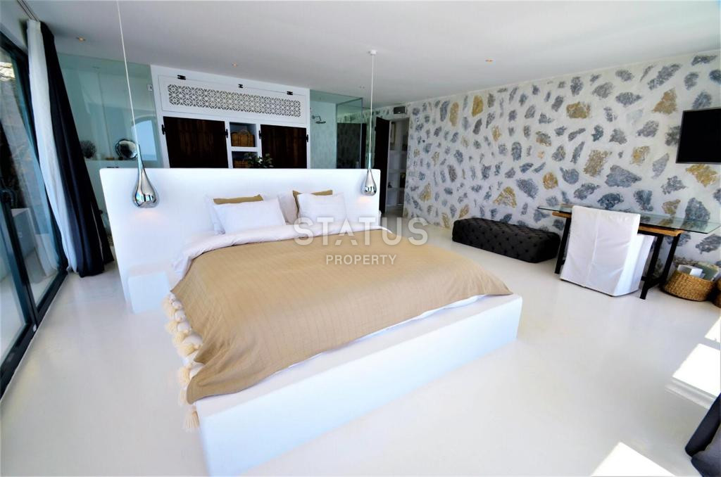 Exclusive villa 5+1, which has no analogues in Alanya with its own beach! фото 53