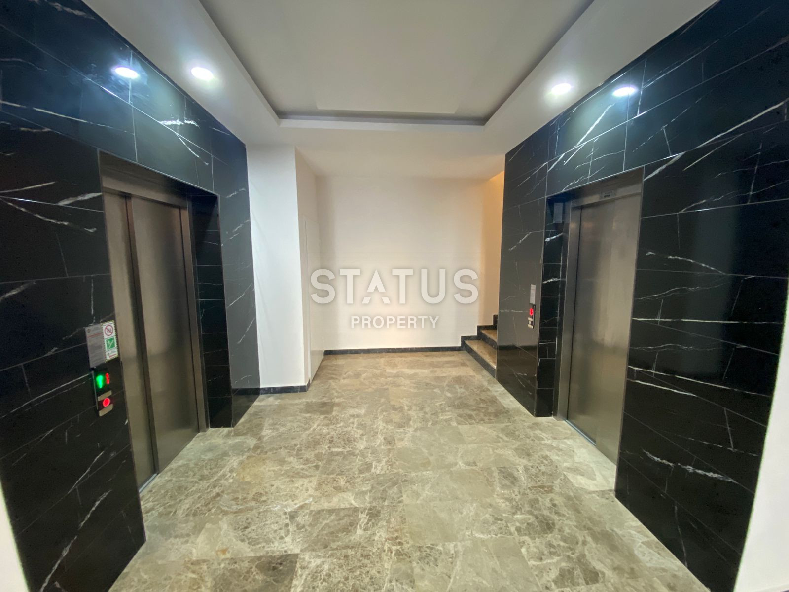 Просторные апартаменты 2+1 с видом на горы и море, в районе Махмутлар 120 кв.м. фото 5