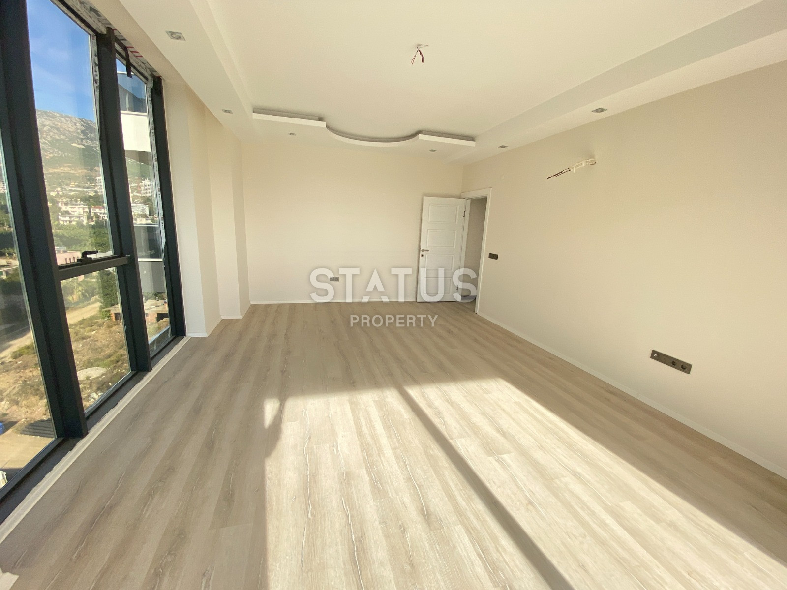 Просторные апартаменты 2+1 с видом на горы и море, в районе Махмутлар 120 кв.м. фото 20