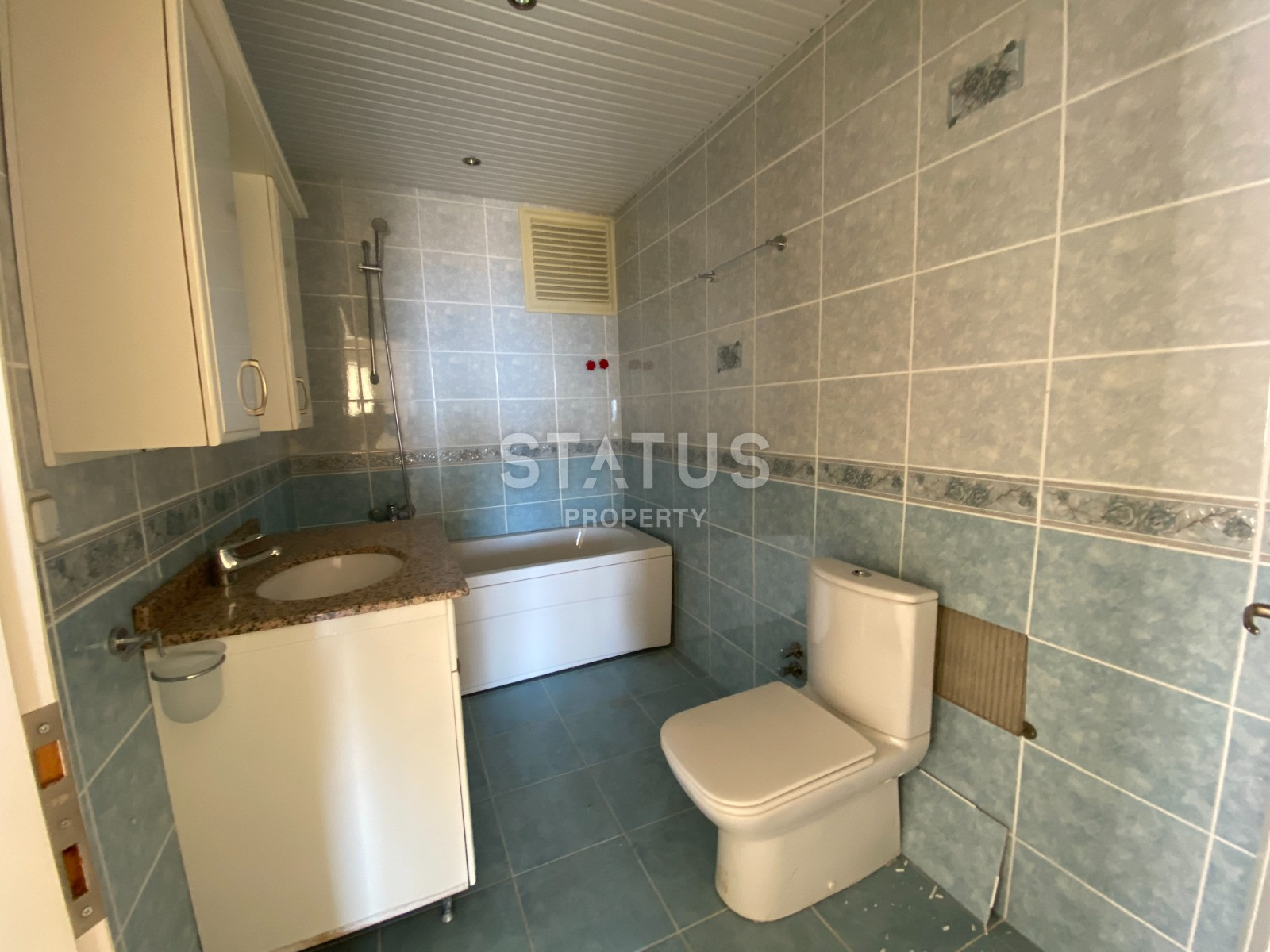 Apartment 2+1, 200 meters from the sea, in the Mahmutlar area, 120 sq.m. фото 13