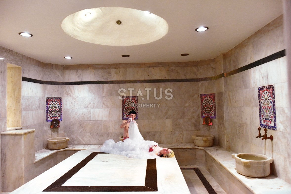 Furnished apartment 2+1, within walking distance from Cleopatra beach, in the center of Alanya, 100 sq.m. фото 4