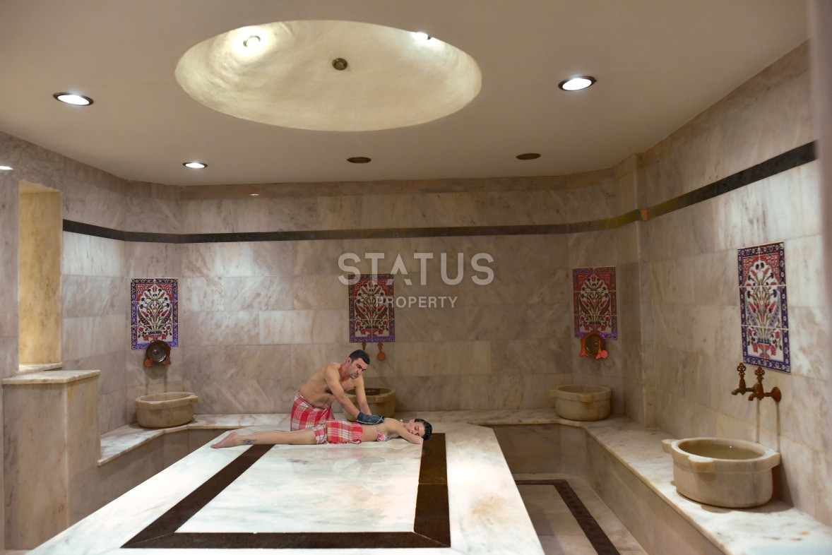 Furnished apartment 2+1, within walking distance from Cleopatra beach, in the center of Alanya, 100 sq.m. фото 12