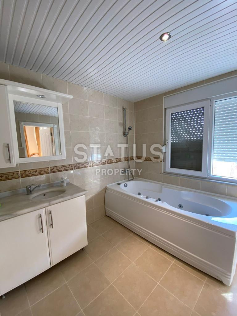 Просторные апартаменты 3+1 с собственной сауной, в районе Махмутлар, 180 кв.м. фото 5