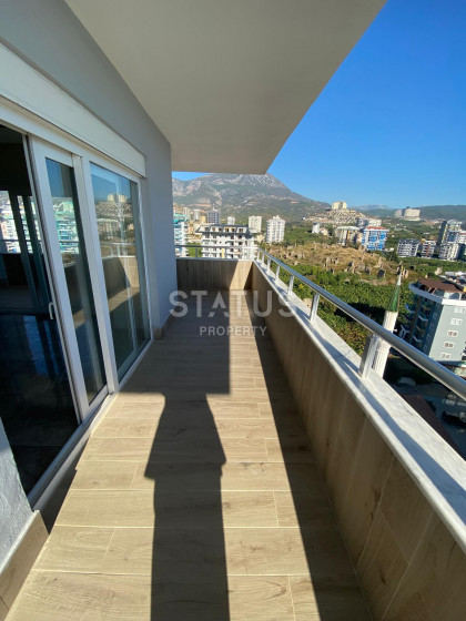 Панорамный дуплекс 2+1 с видом на море, горы и Наулу в районе Махмутлар, 145 кв.м. фото 1