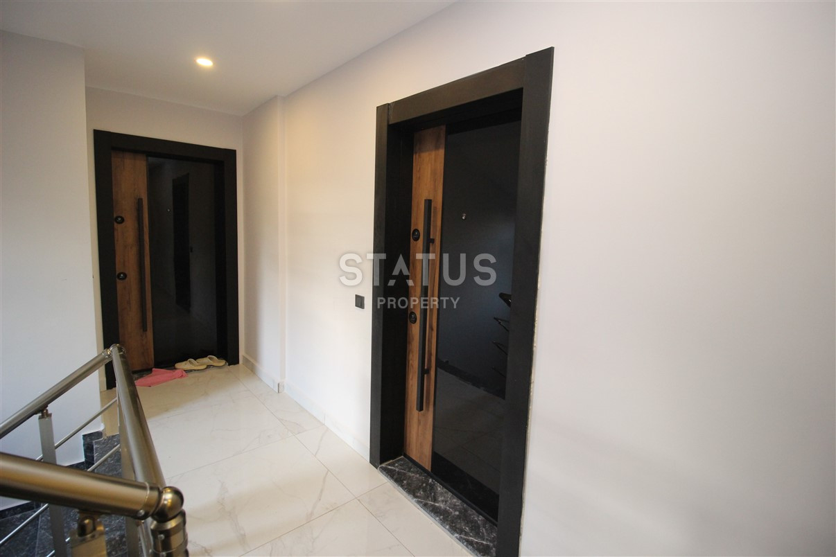 For sale is a 1+1 layout apartment in a new complex located in the Oba area фото 3