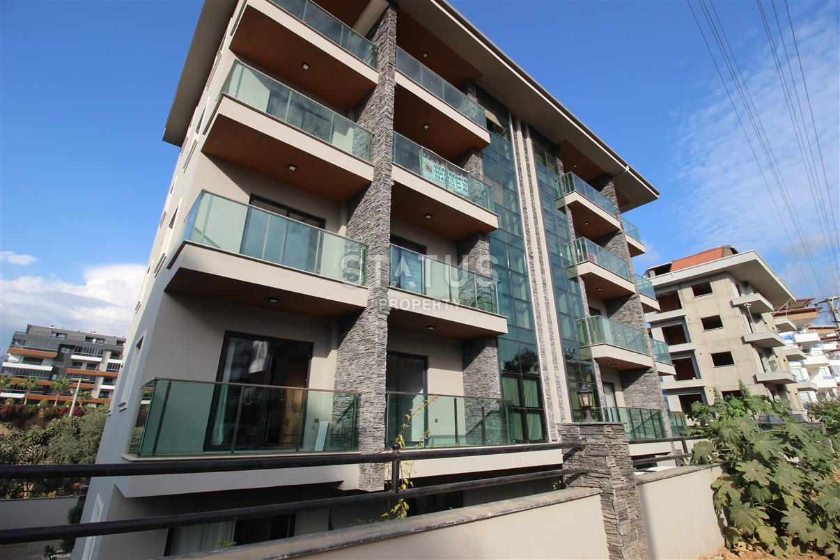 For sale is a 1+1 layout apartment in a new complex located in the Oba area фото 6