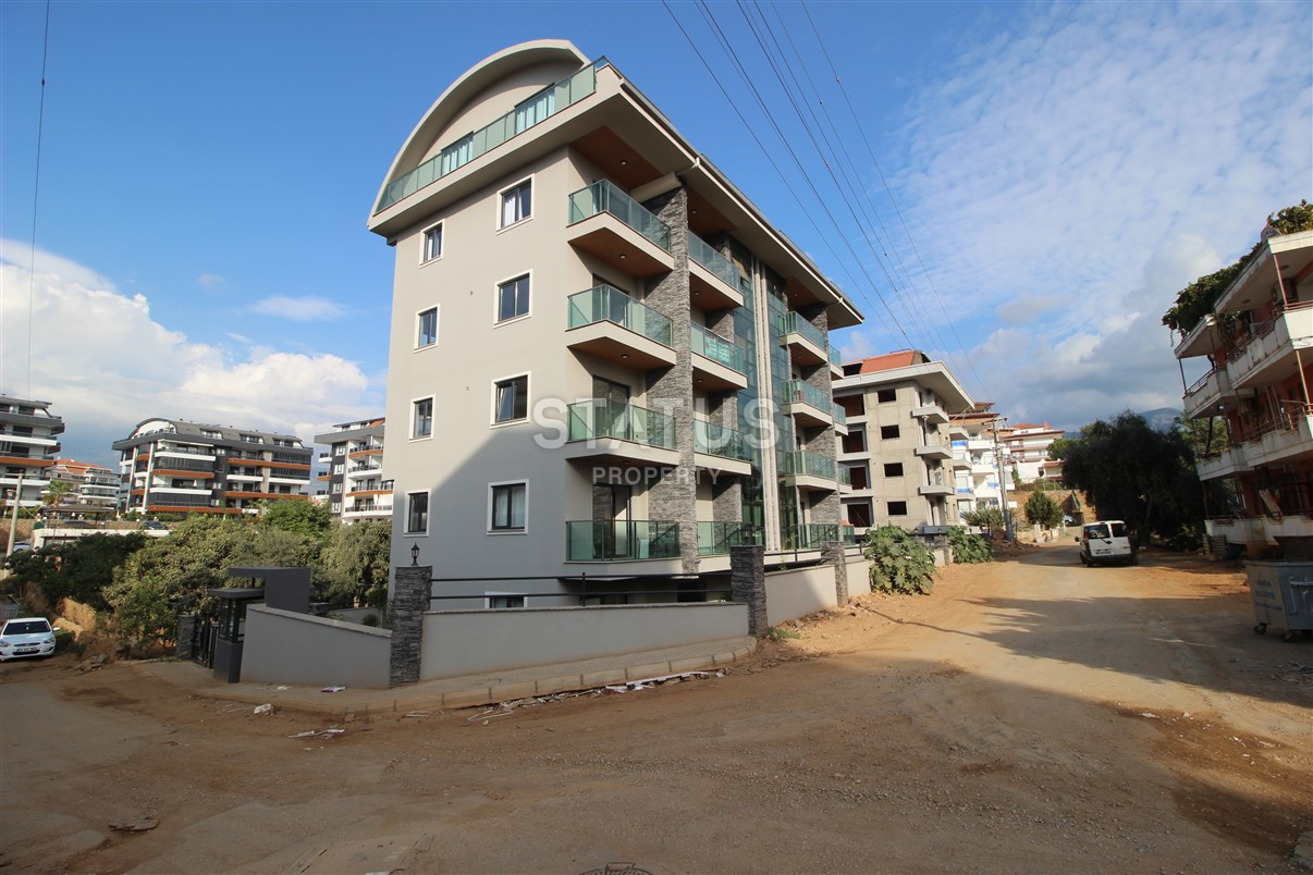 For sale is a 1+1 layout apartment in a new complex located in the Oba area фото 10