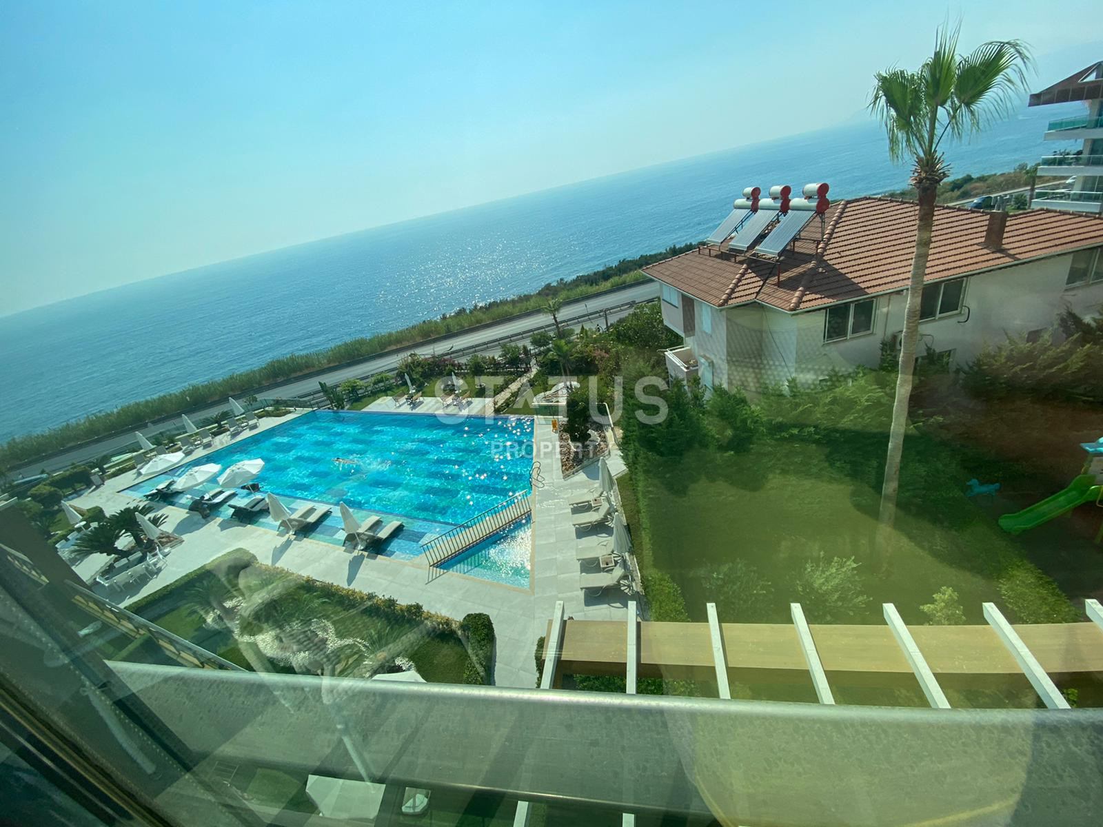 Two-room apartment with direct sea view, 60 m2 фото 22
