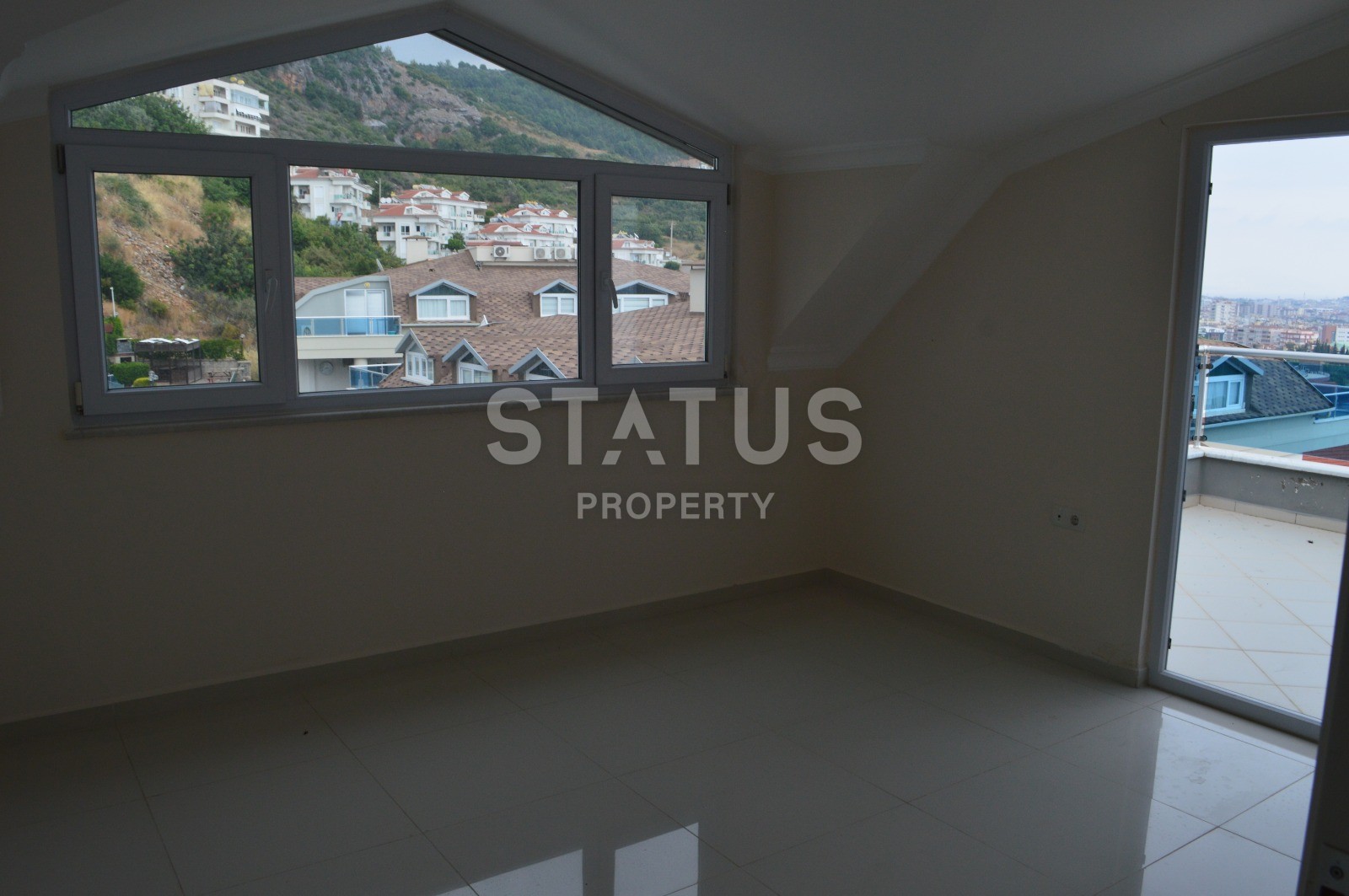 Пентхаус 2+1 с видом на море и горы, в шикарном комплексе в центре города. 130 кв. м фото 9