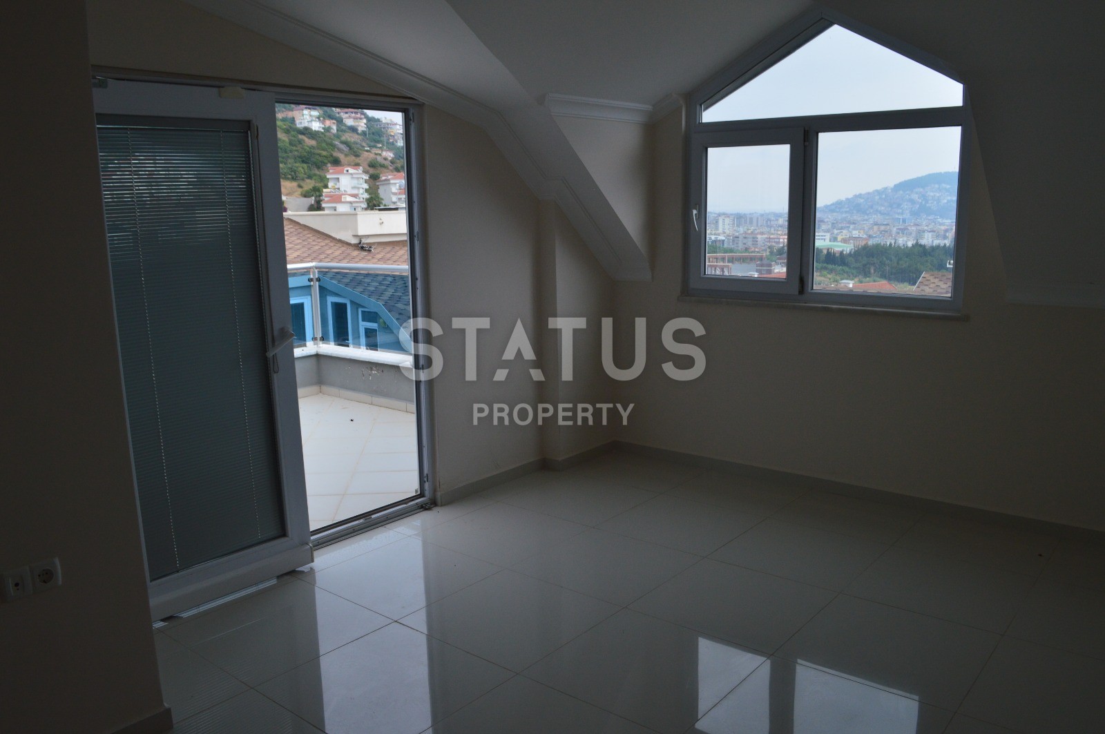 Пентхаус 2+1 с видом на море и горы, в шикарном комплексе в центре города. 130 кв. м фото 10