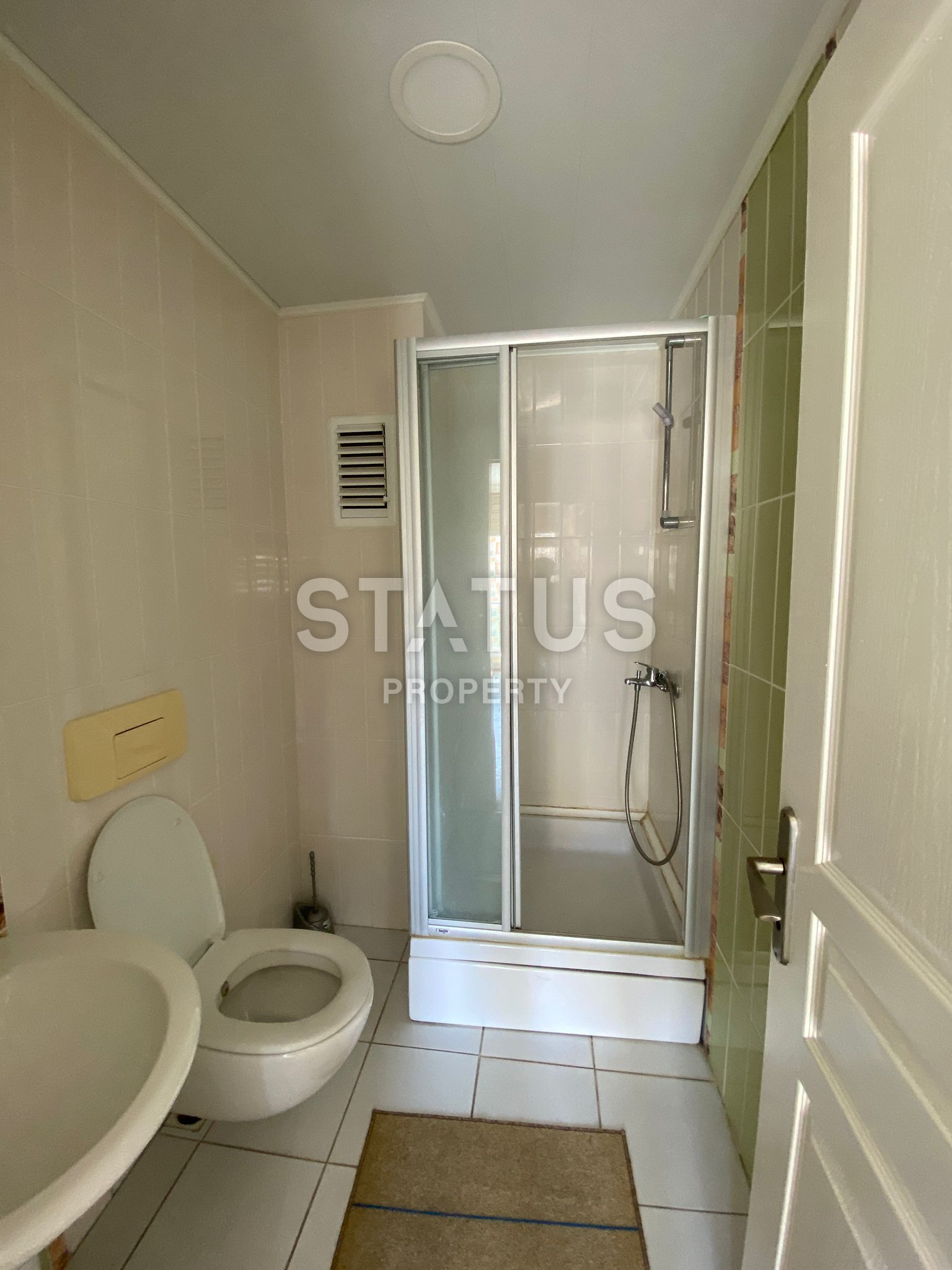 Furnished apartment 2+1 in Mahmutlar, 130 m2. фото 17