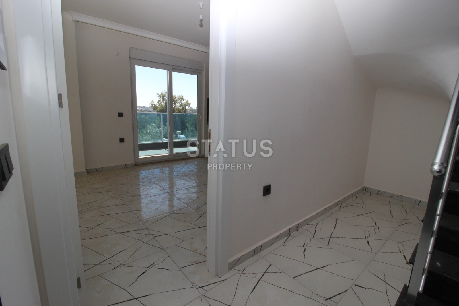 Панорамный двухуровневый пентхаус 4+1, в районе Оба, 220 кв.м. фото 14