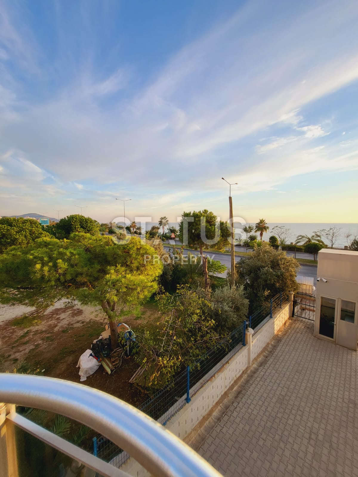 Spacious apartment 2+1, on the first coastline, in the Kestel area, 185 sq.m. фото 32