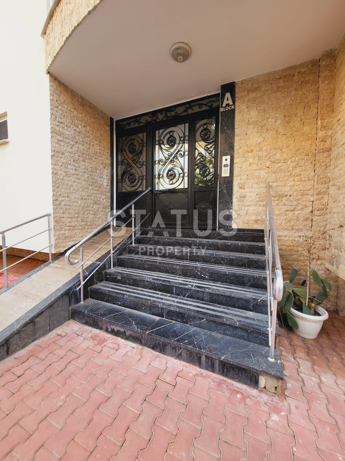 Spacious apartment 2+1, on the first coastline, in the Kestel area, 185 sq.m. фото 35