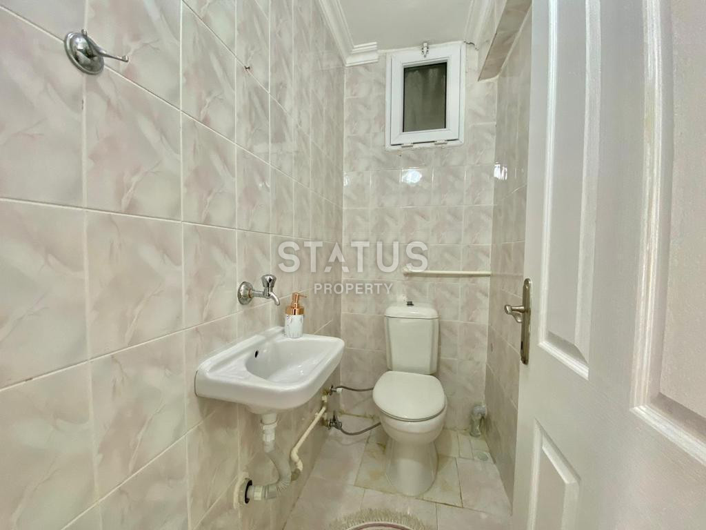 Мебелированные апартаменты 2+1, в 100 метрах от моря, в районе Махмутлар, 120 кв.м. фото 7