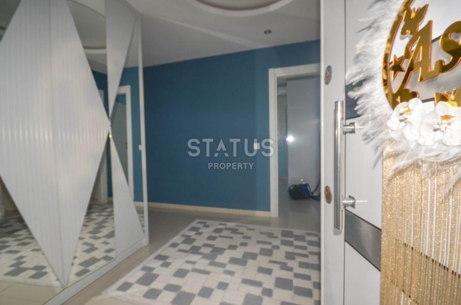 Spacious furnished apartment 2+1 150 meters from the sea in Mahmutlar. фото 19