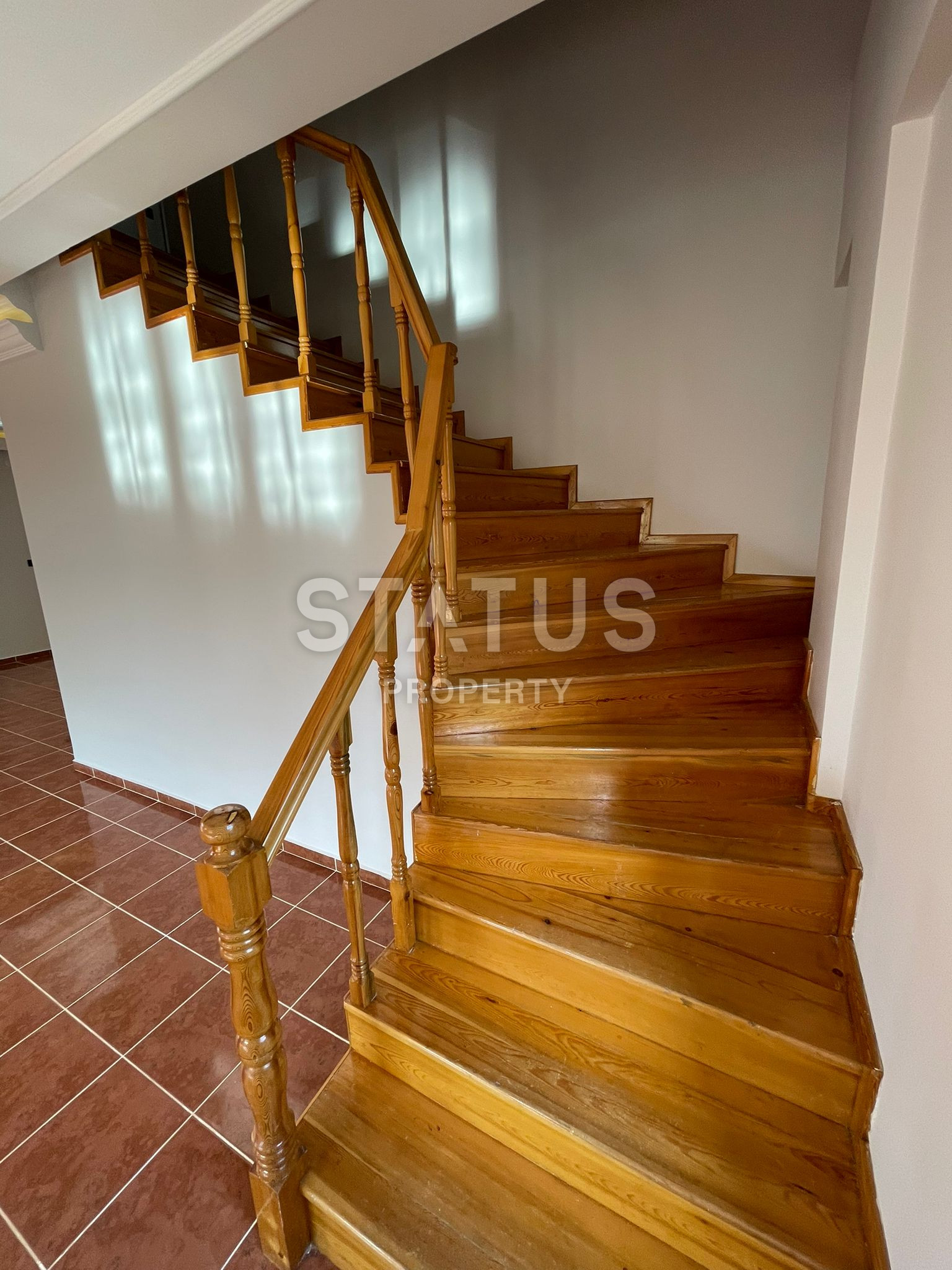 Large villa 3+1 with a swimming pool in the Kargicak area, 650 m2 фото 16