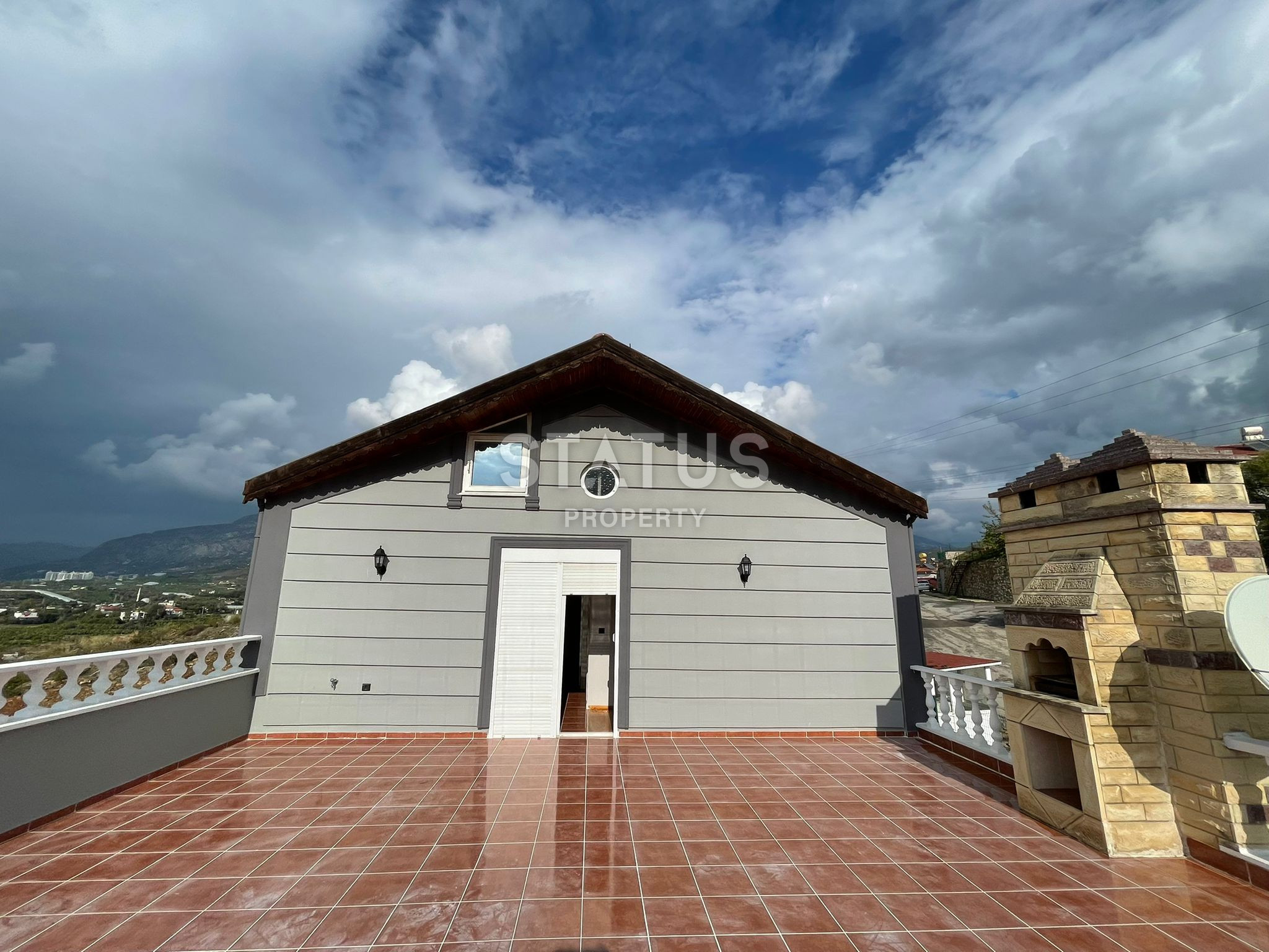 Large villa 3+1 with a swimming pool in the Kargicak area, 650 m2 фото 38