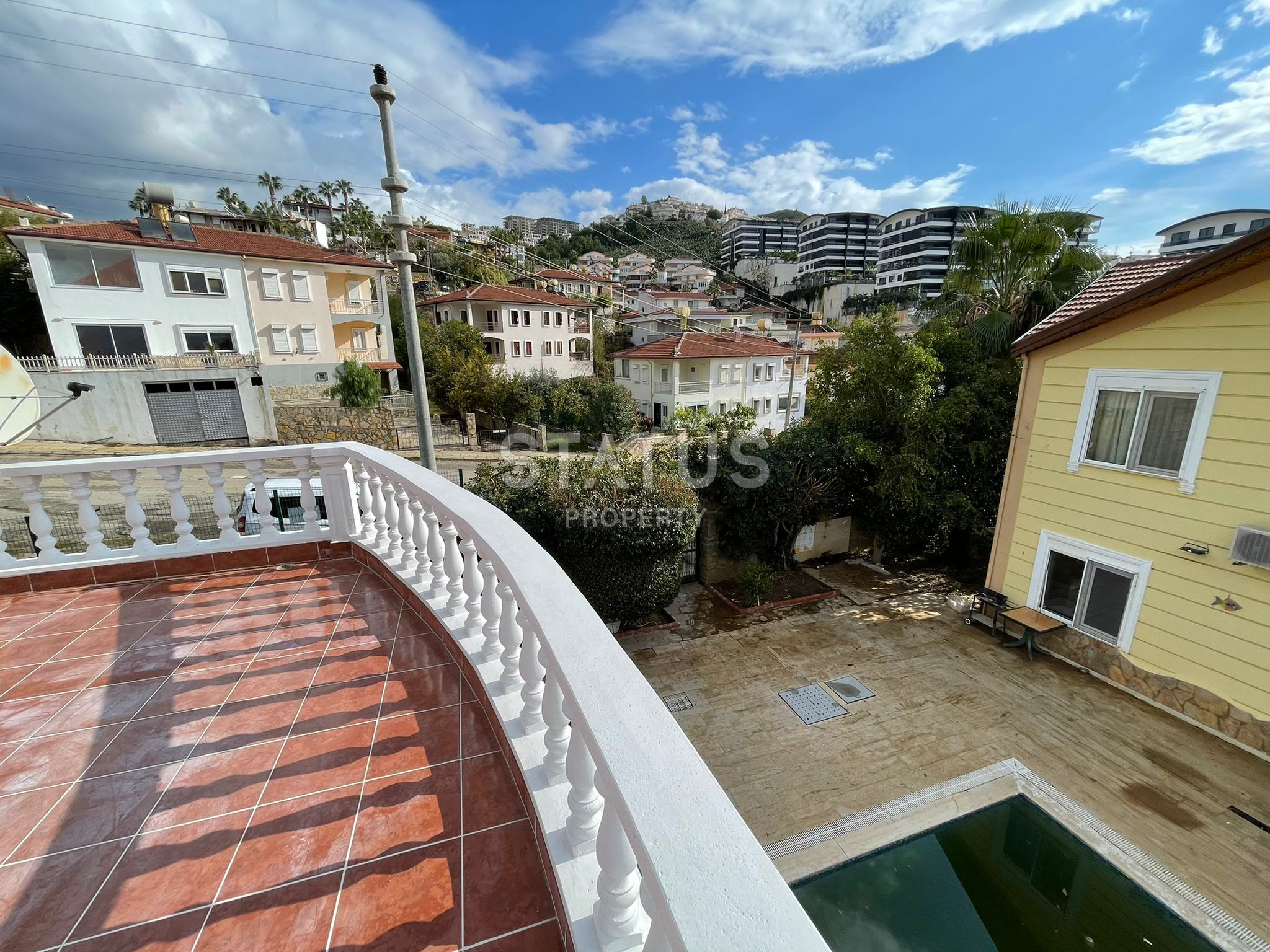 Large villa 3+1 with a swimming pool in the Kargicak area, 650 m2 фото 54