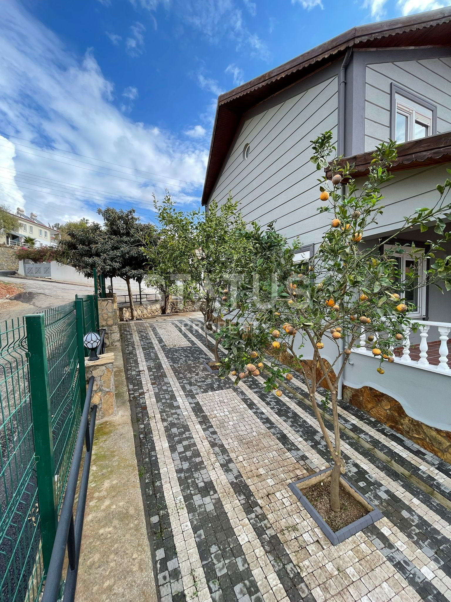 Large villa 3+1 with a swimming pool in the Kargicak area, 650 m2 фото 57