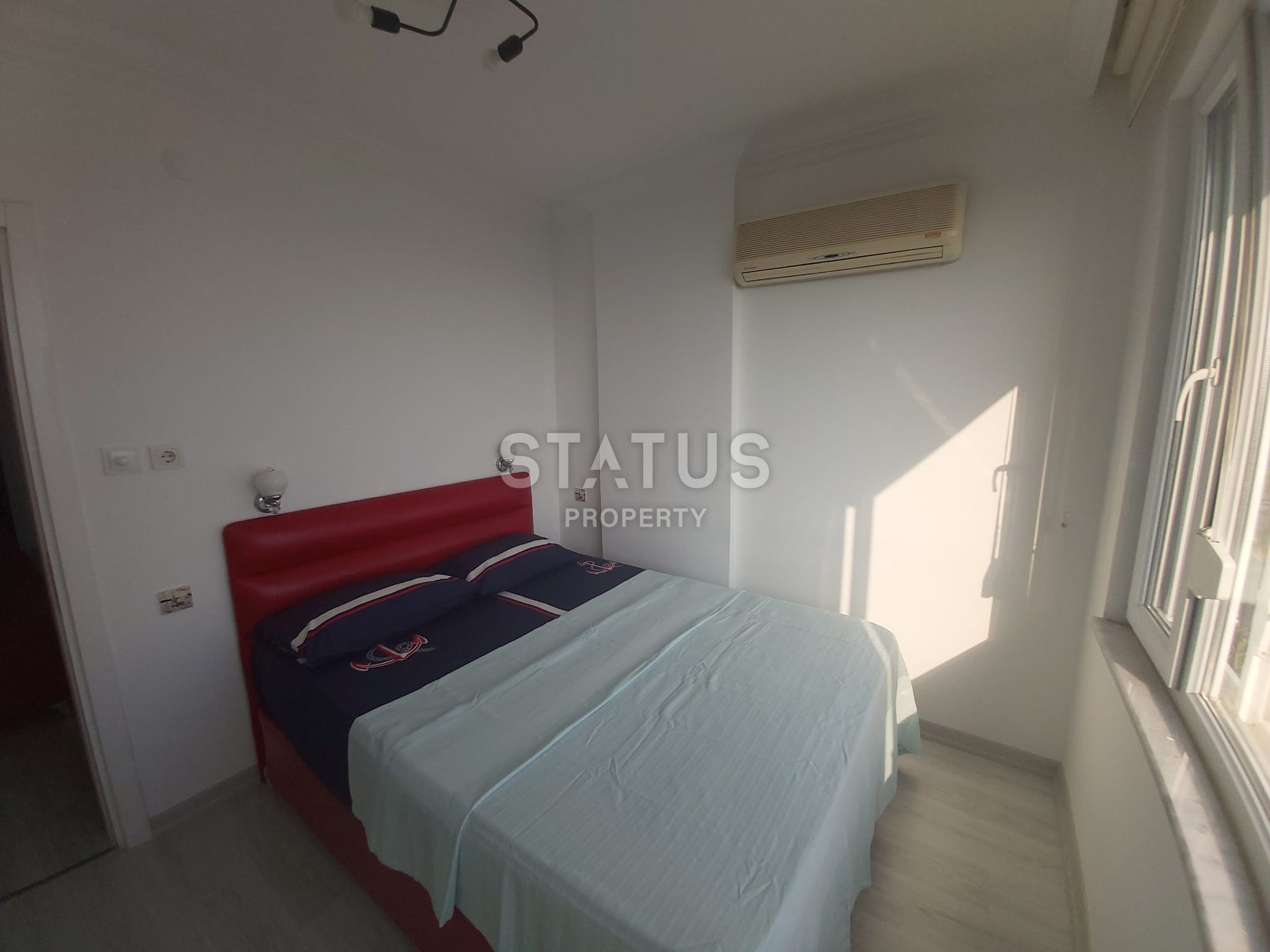 Three-room apartment with a sea view, 70 meters from the Cleopatra beach, 80 sq.m. фото 11