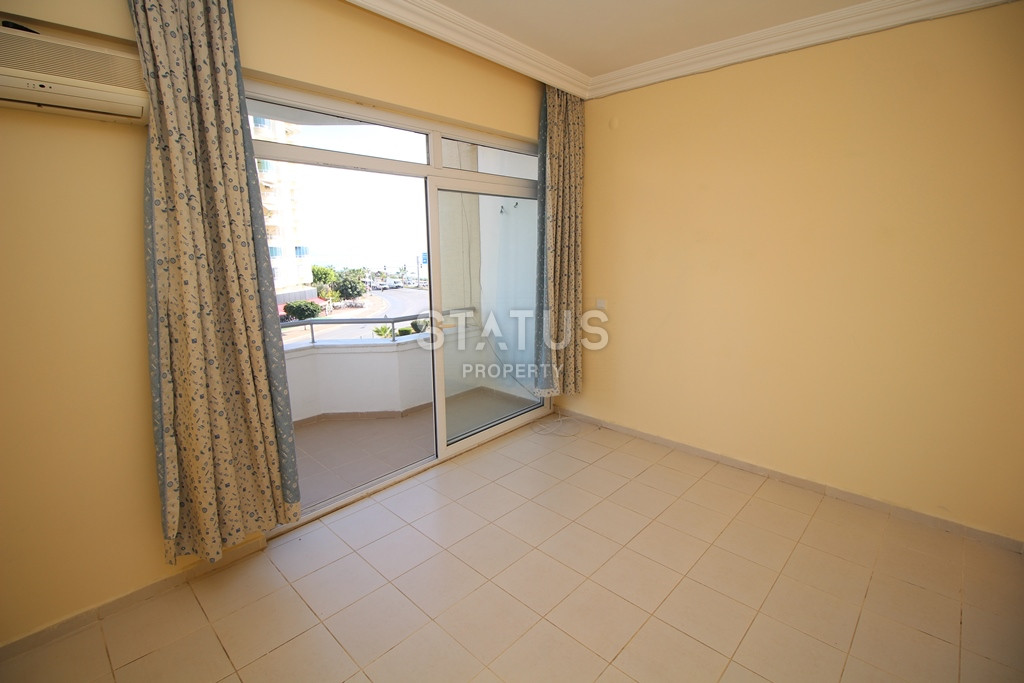 Просторная квартира 1+1 с видом на море, 65 м2 в Тосмуре. фото 3