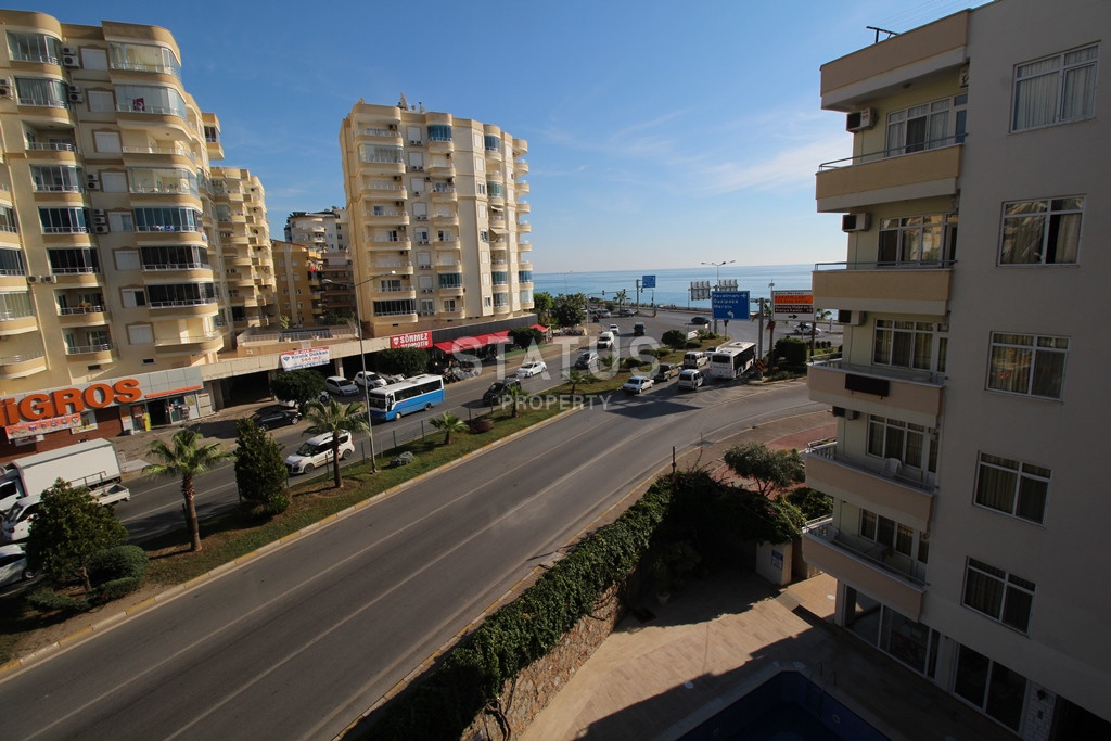 Просторная квартира 1+1 с видом на море, 65 м2 в Тосмуре. фото 5