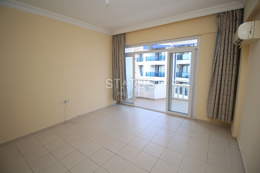 Просторная квартира 1+1 с видом на море, 65 м2 в Тосмуре. фото 14