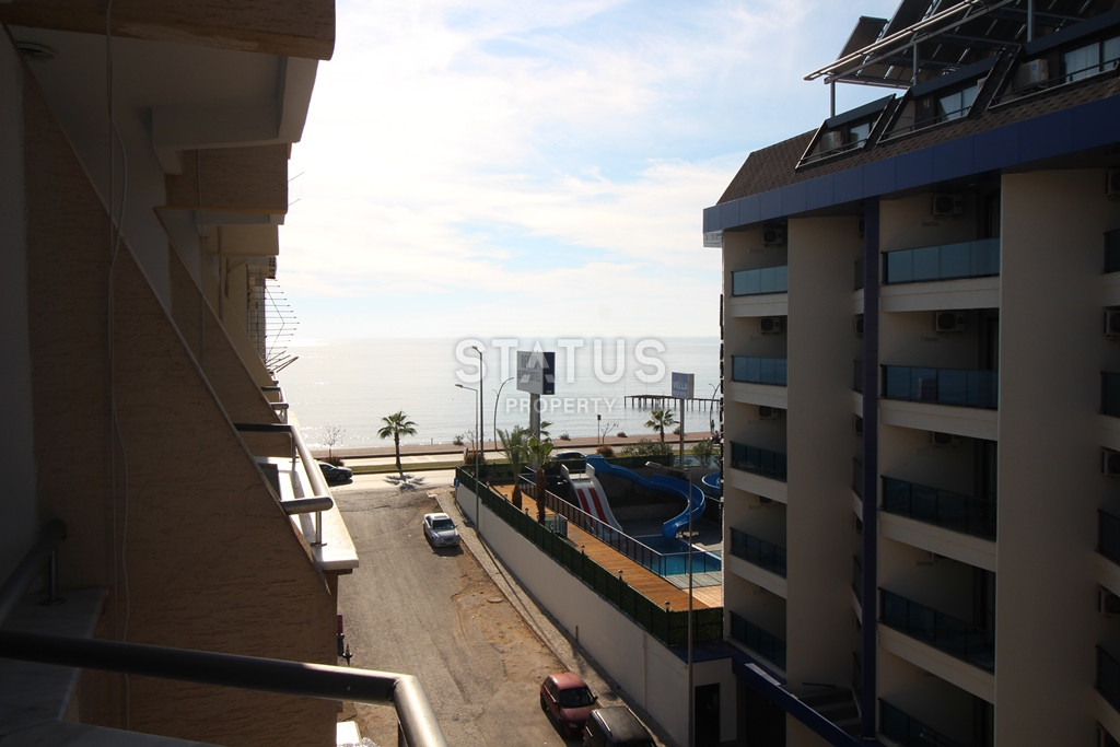 Просторная квартира 1+1 с видом на море, 65 м2 в Тосмуре. фото 18